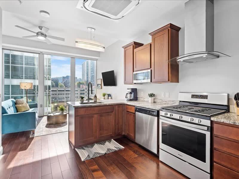 Cozysuites Modern 1Br, Ppg Paints Arena, Pitts Питтсбург Экстерьер фото